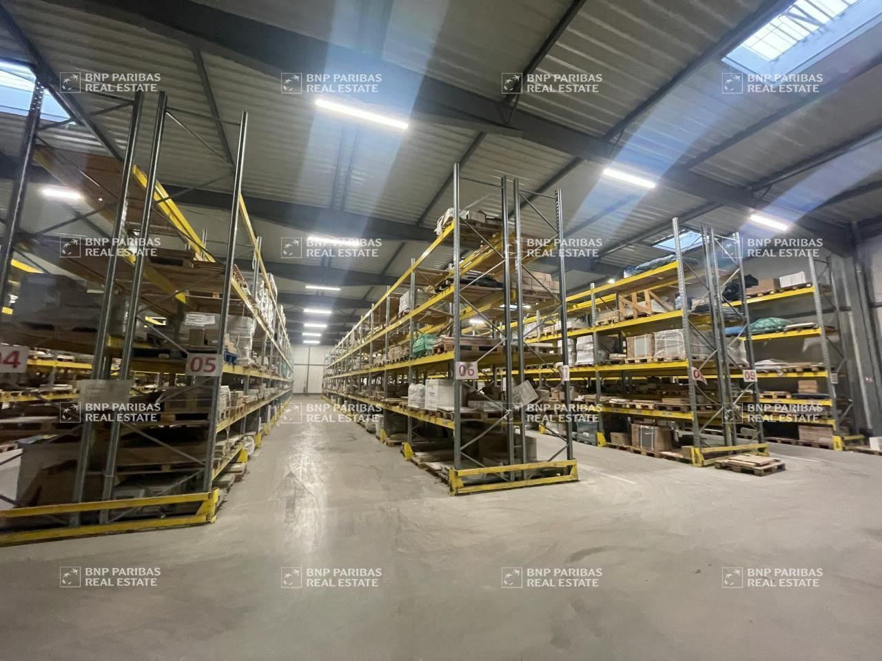 Location Activité 4650 m² divisibles 54320 Maxéville