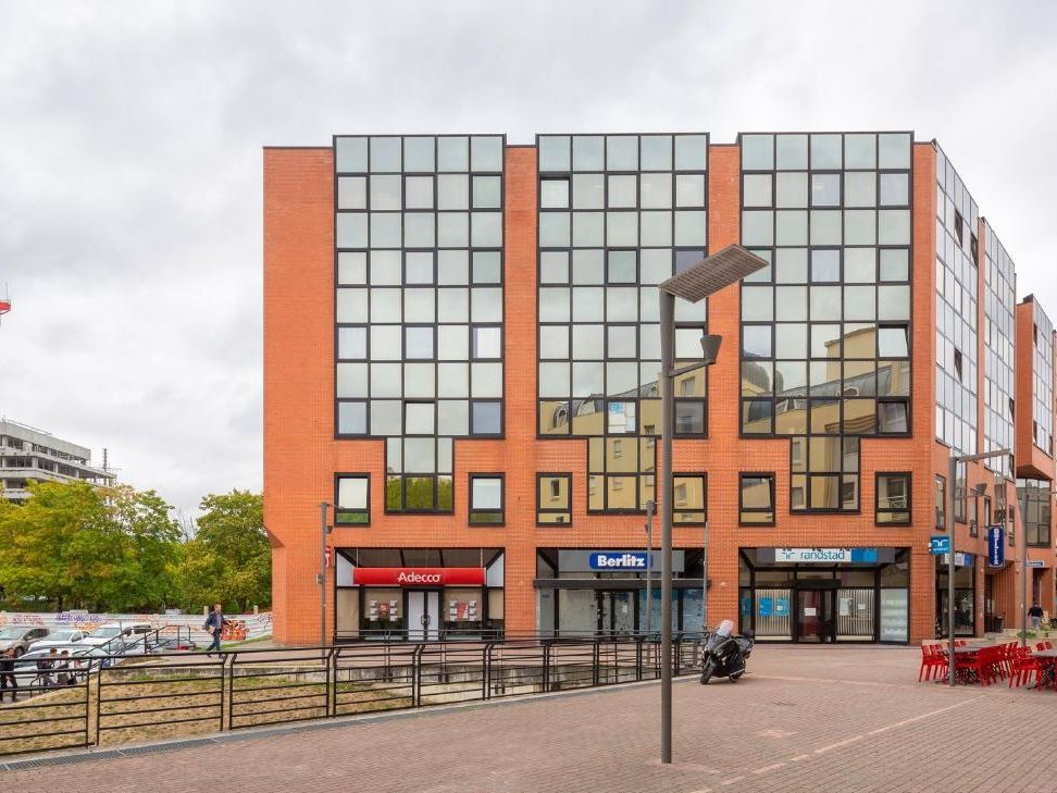Location Bureaux 2490 m² divisibles 95000 Cergy