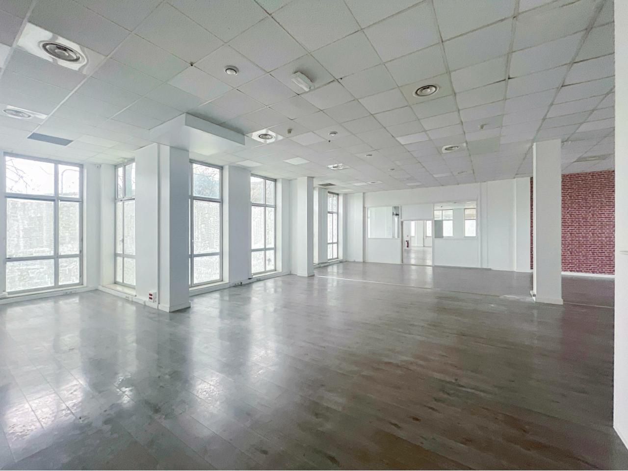 Vente Bureaux 432.4 m² divisibles 93360 Neuilly plaisance
