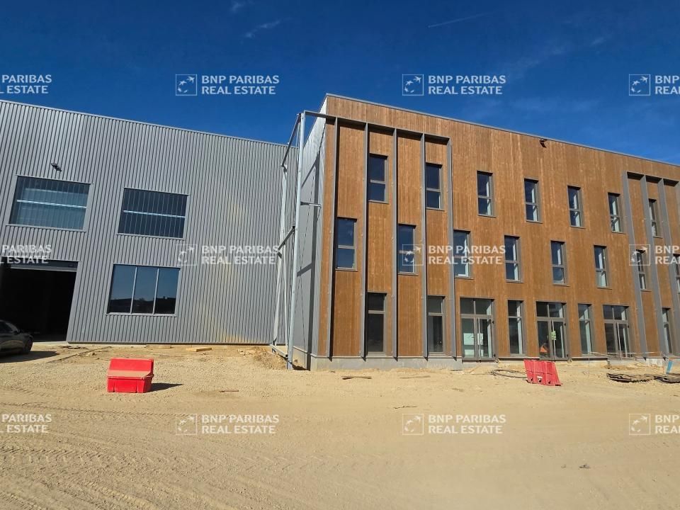 Location PME-PMI 14557 m² divisibles 77183 Croissy-beaubourg