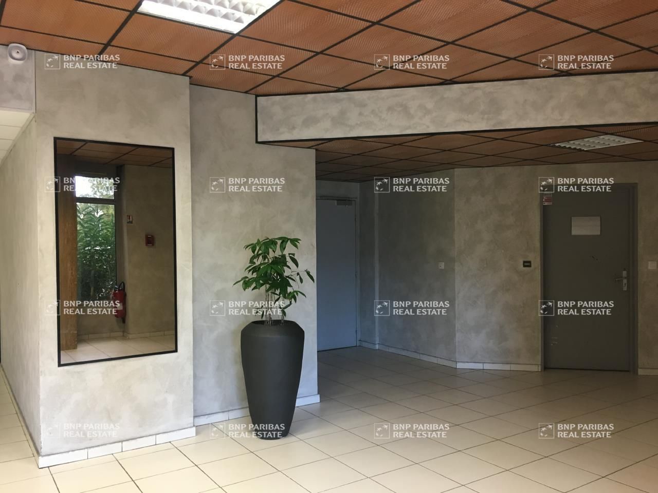 587 m² pour ce bureaux en location à Toulouse