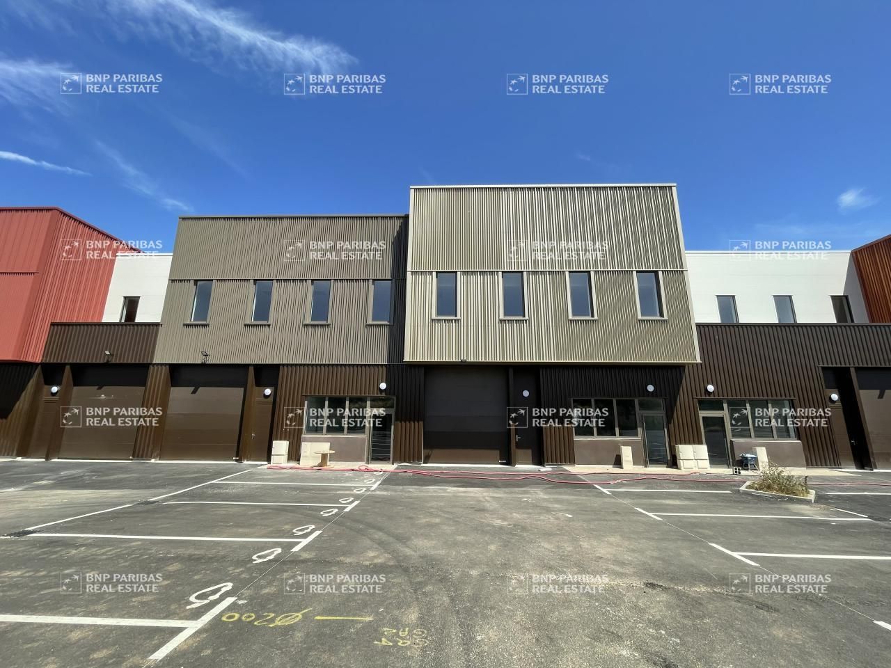 1049 m² pour ce pme-pmi en vente à Buchelay