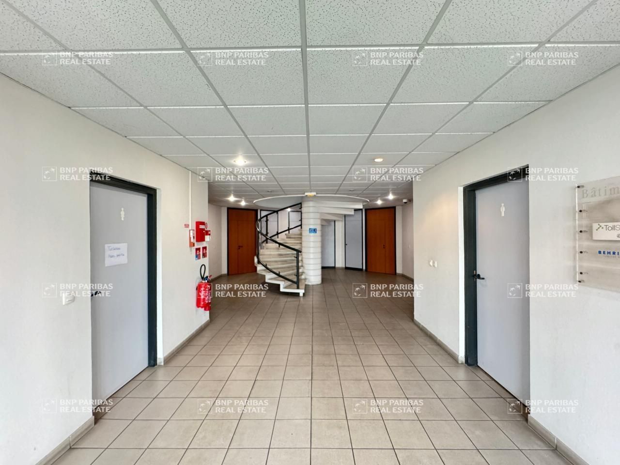 581 m² pour ce bureaux en location à Meylan