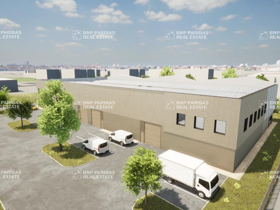 2016 m² pour ce activité en location à Carquefou