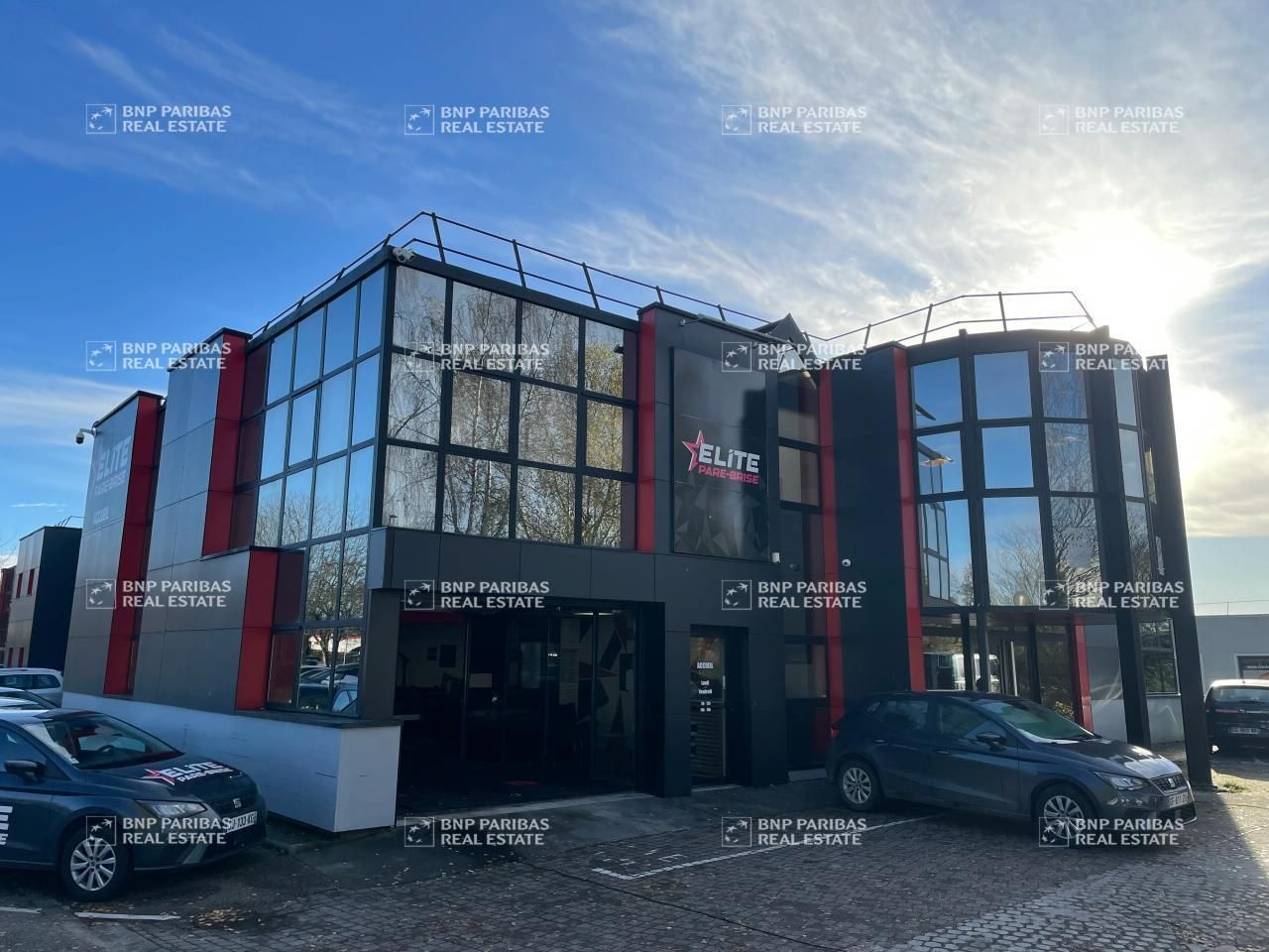 Location Bureaux 1211 m² divisibles 76130 Mont-saint-aignan