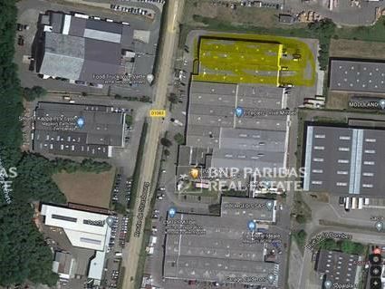 1440 m² pour ce activité en location à Miribel