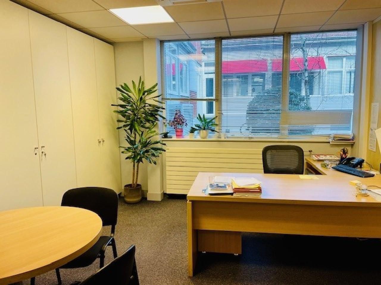 382 m² pour ce bureaux en location à Ivry-sur-seine