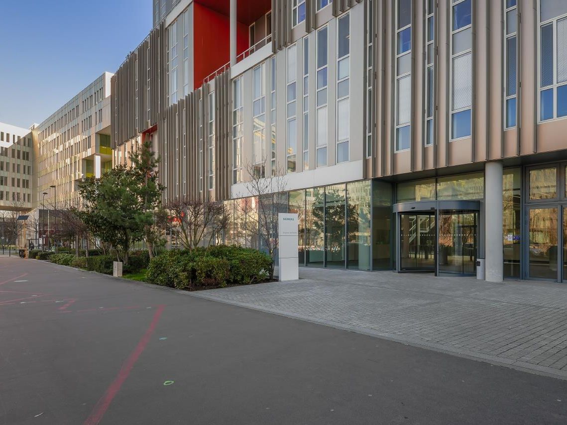 Location Bureaux 19792 m² divisibles 93527 Saint-denis