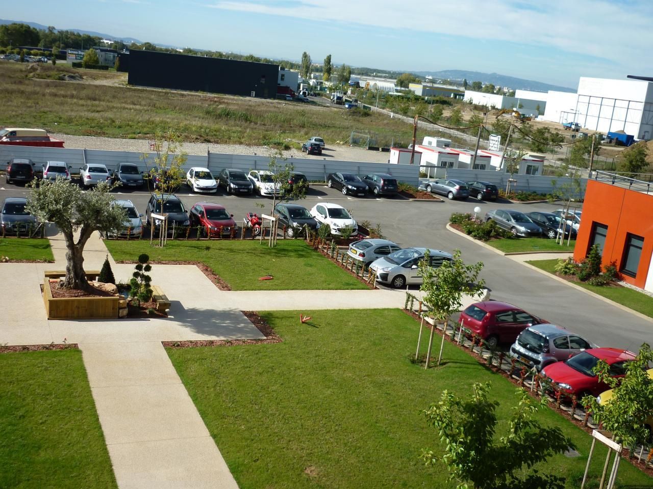 93 m² pour ce bureaux en location à Saint-priest