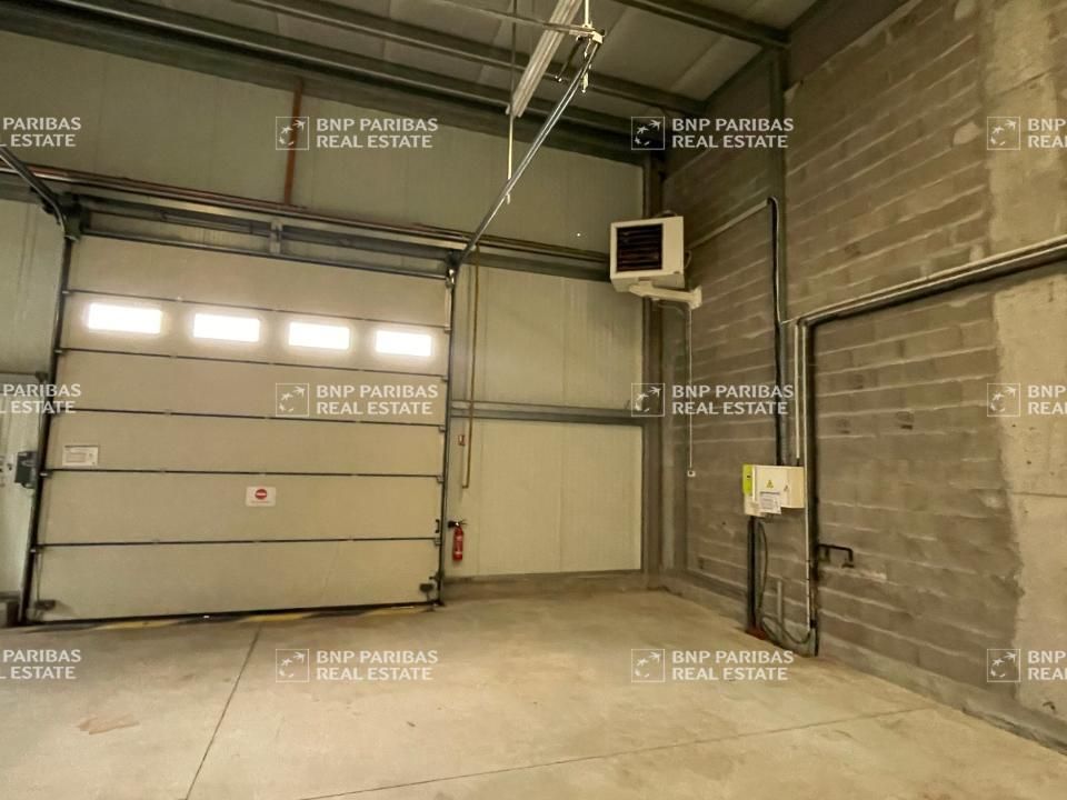 360 m² pour ce activité en location à Messein