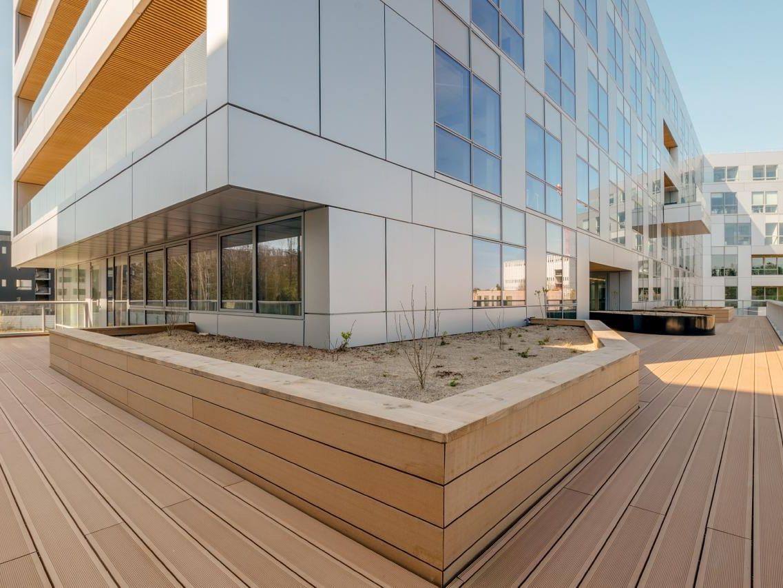 936 m² pour ce bureaux en location à Massy