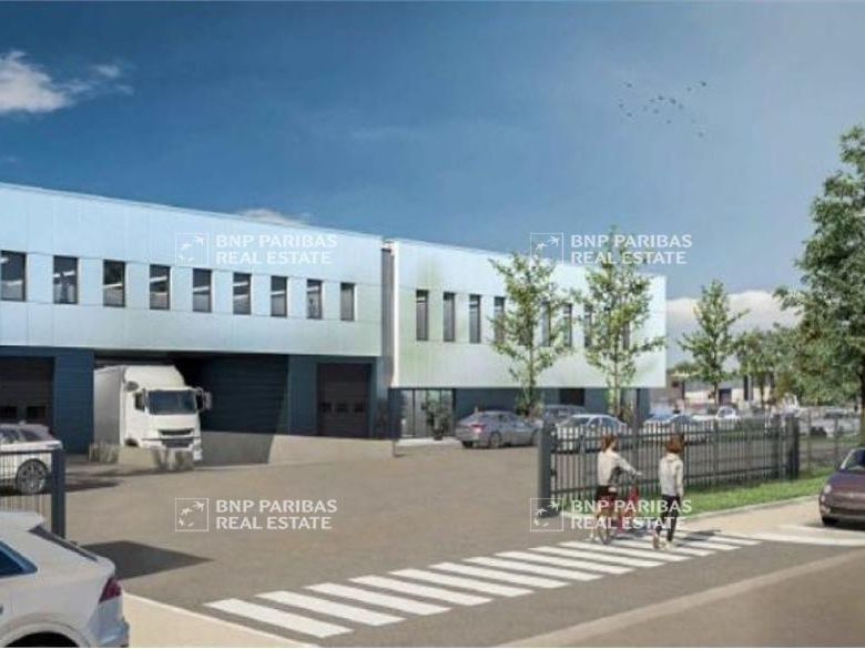 Location PME-PMI 3254 m² divisibles 77330 Ozoir-la-ferrière