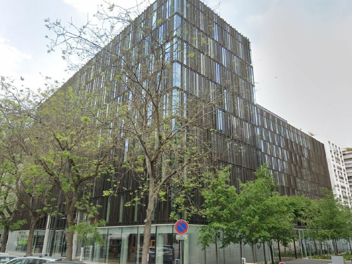 Location Bureaux 1626 m² non divisibles 75017 Paris