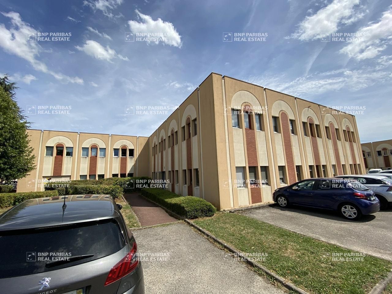 Location Bureaux 60 m² non divisibles 21000 Dijon