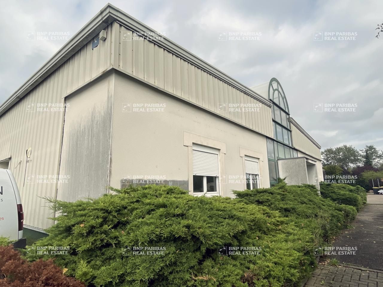 600 m² pour ce bureaux en vente à Marly