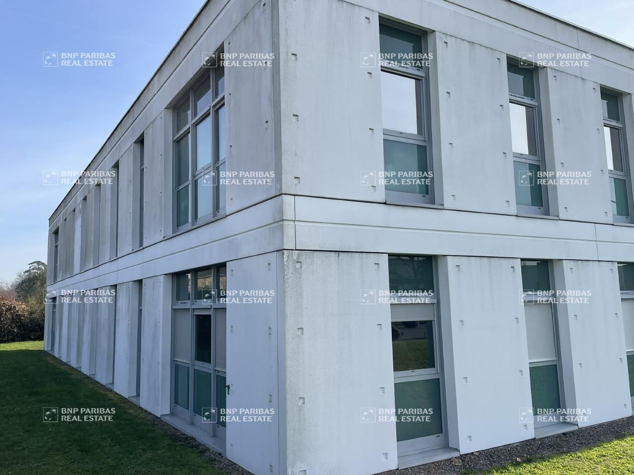 Location Bureaux 529.23 m² divisibles 44300 Nantes