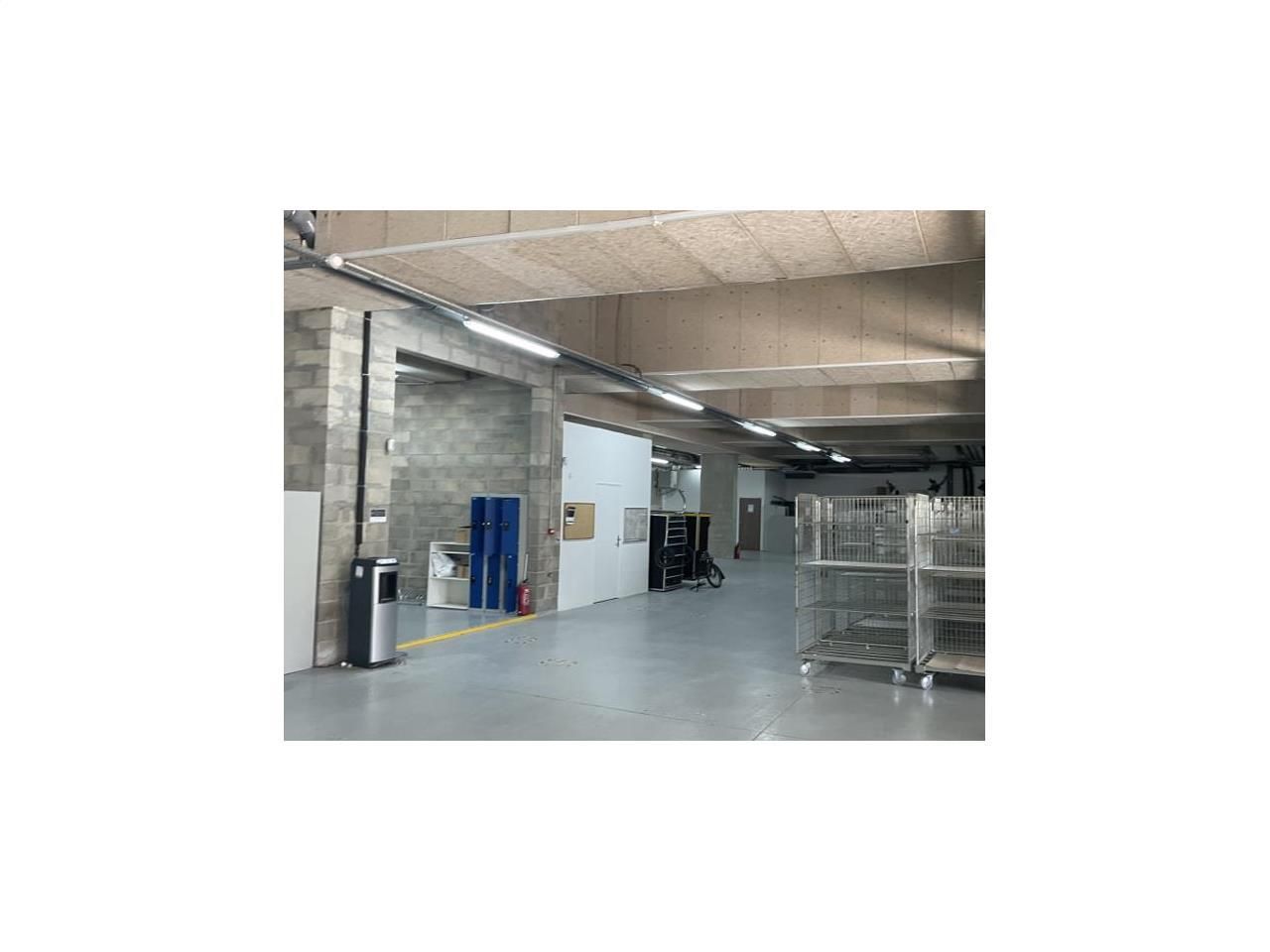 1012 m² pour ce pme-pmi en location à Paris