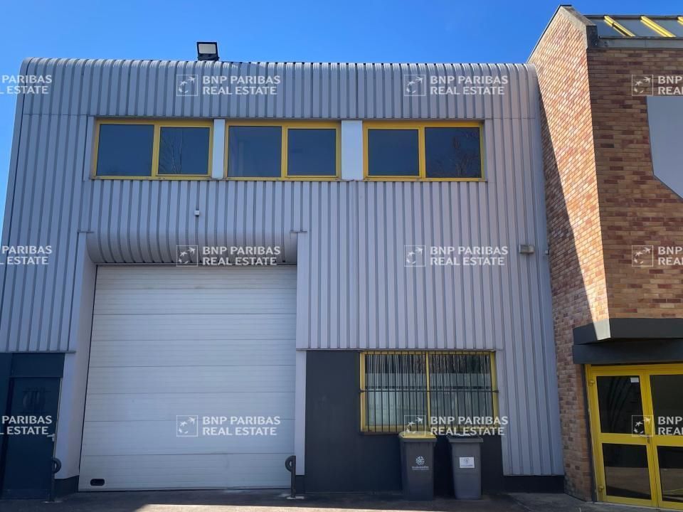 Location PME-PMI 591 m² non divisibles 78530 Buc