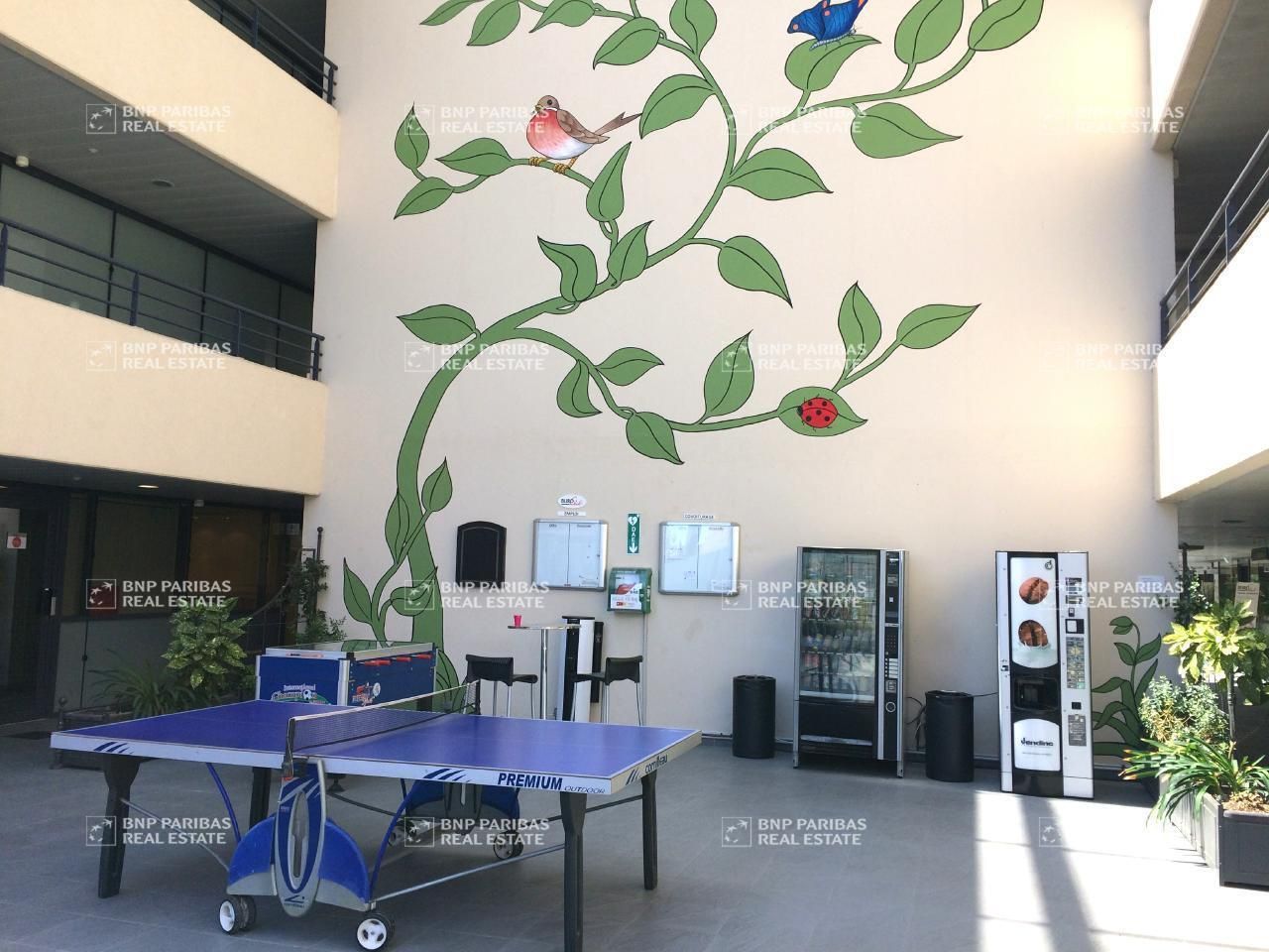 Location Bureaux 1782 m² non divisibles 06560 Sophia antipolis