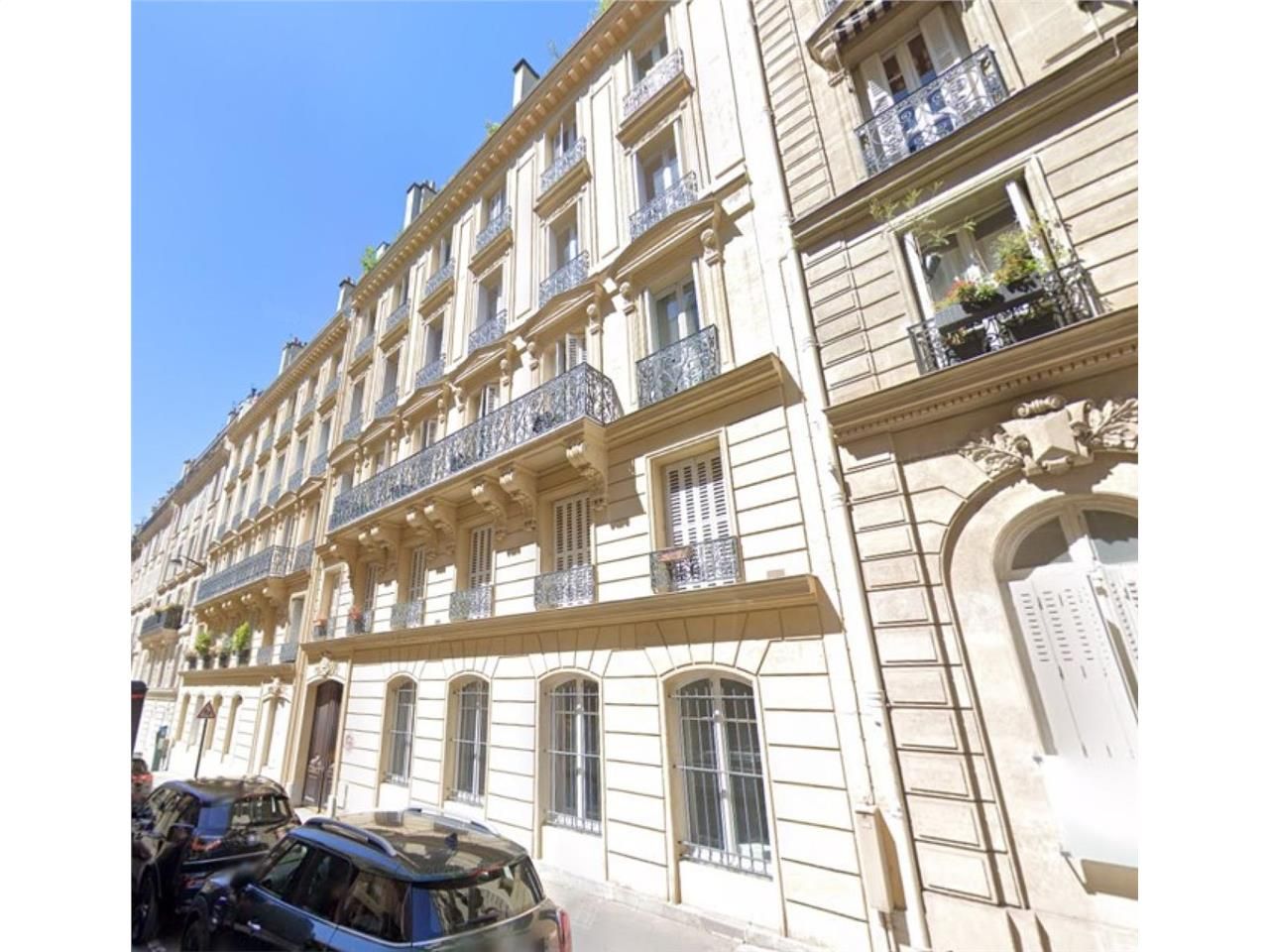 Location Bureaux 136 m² non divisibles 75008 Paris