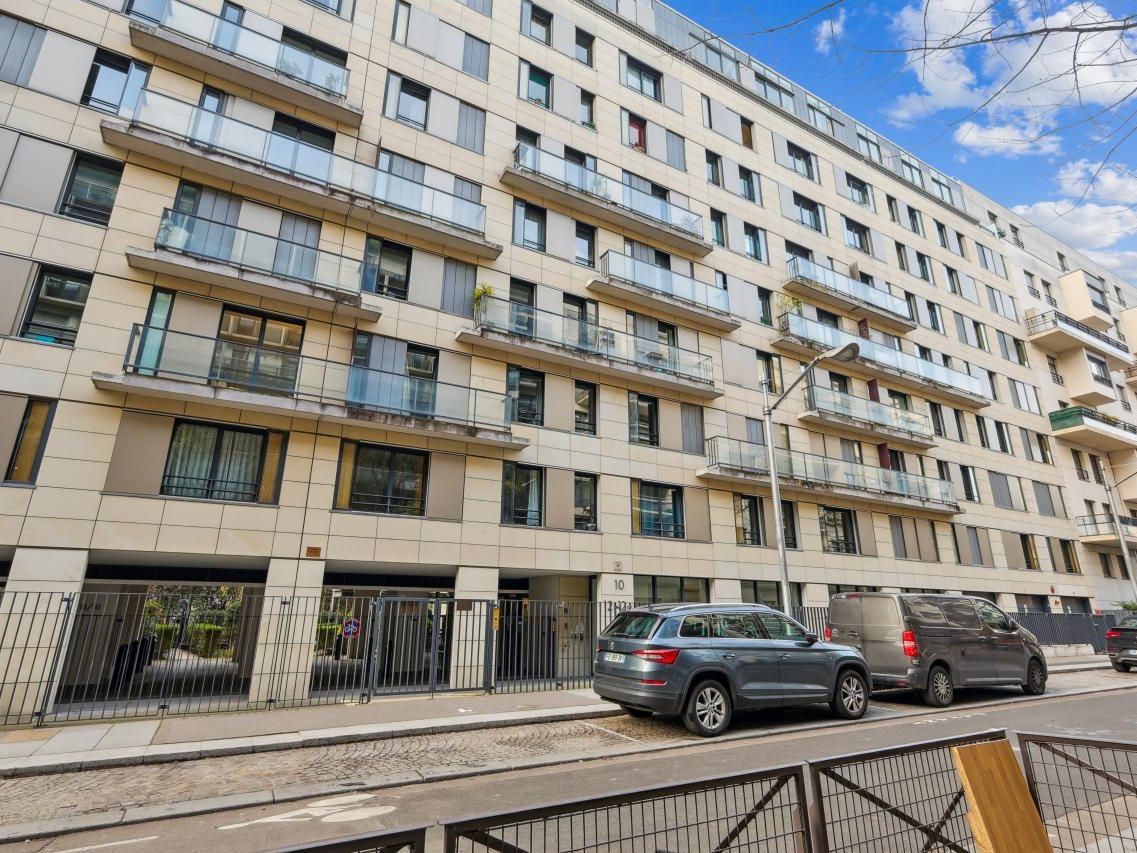 Location Bureaux 74 m² non divisibles 75015 Paris