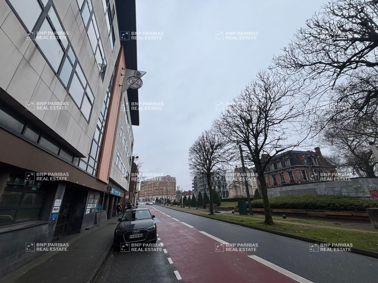 135 m² pour ce bureaux en location à Roubaix