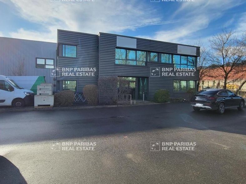 Location PME-PMI 2262.86 m² divisibles 94370 Sucy-en-brie
