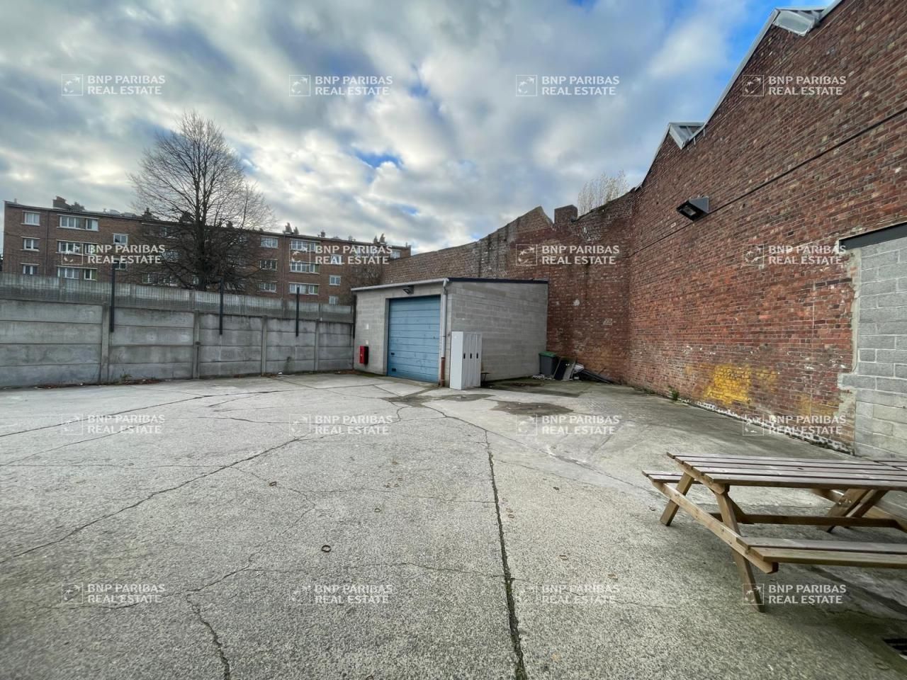 156 m² pour ce activité en vente à Tourcoing