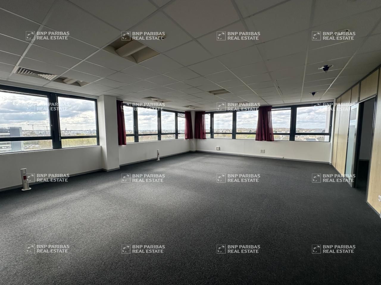 Location Bureaux 130 m² non divisibles 37100 Tours