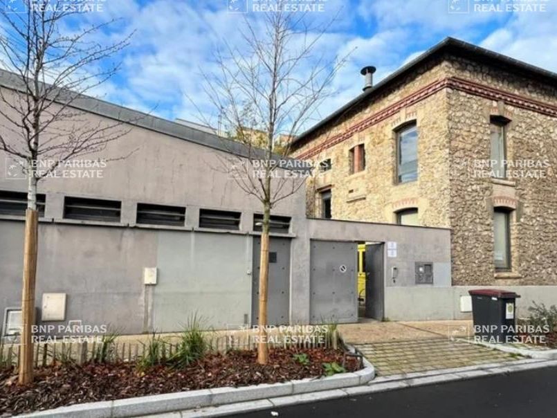 431 m² pour ce bureaux en location à Montrouge