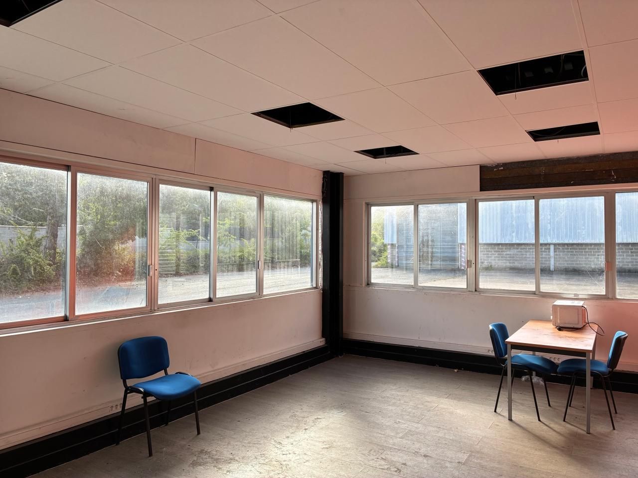 4150 m² pour ce pme-pmi en location à Saint-ouen-l'aumône