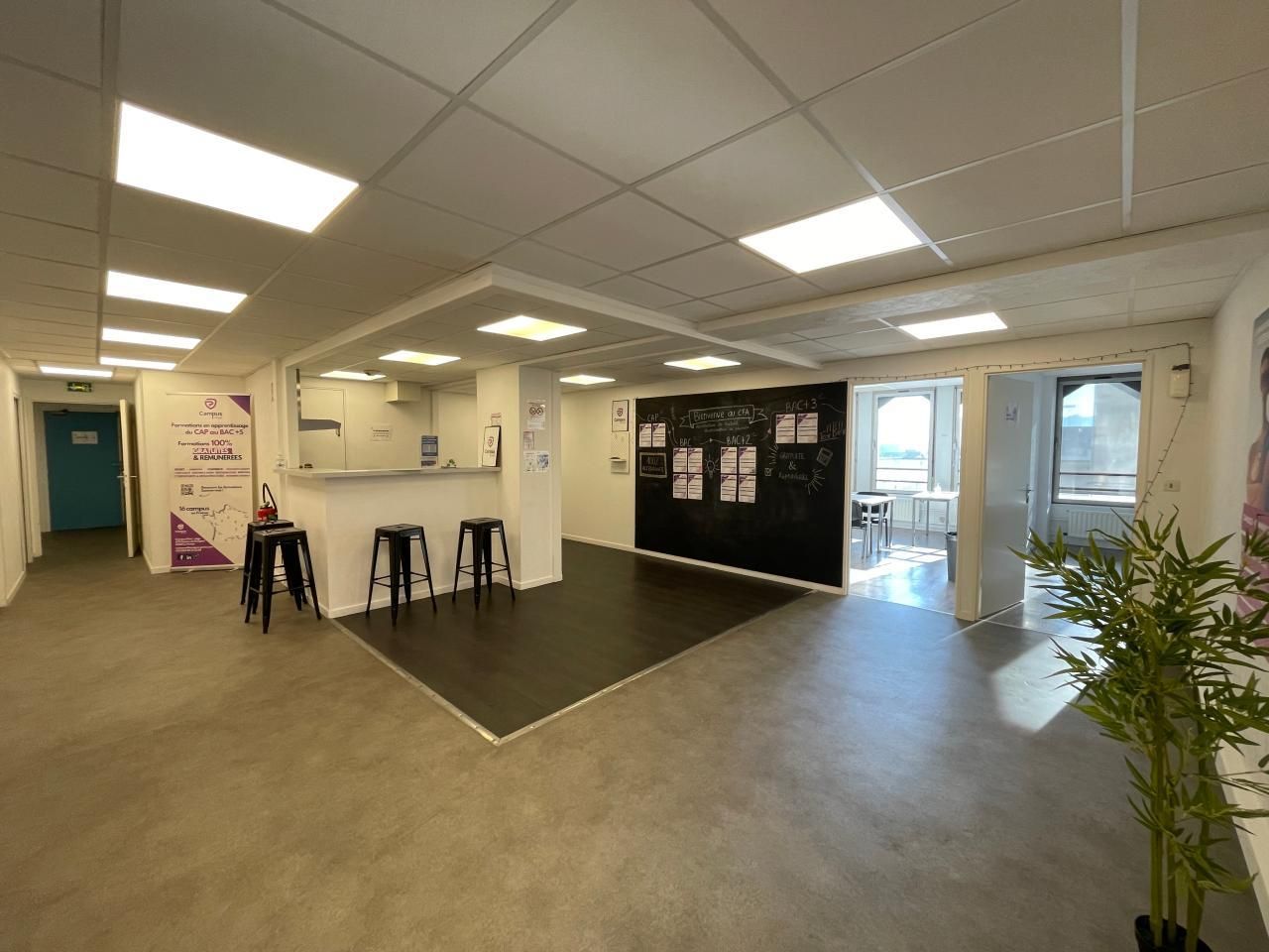Location Bureaux 405.45 m² divisibles 76100 Rouen