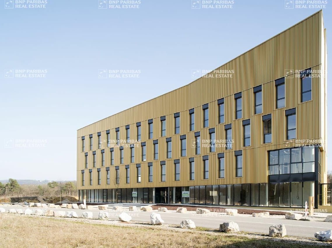 Location Bureaux 689.02 m² divisibles 25000 Besançon