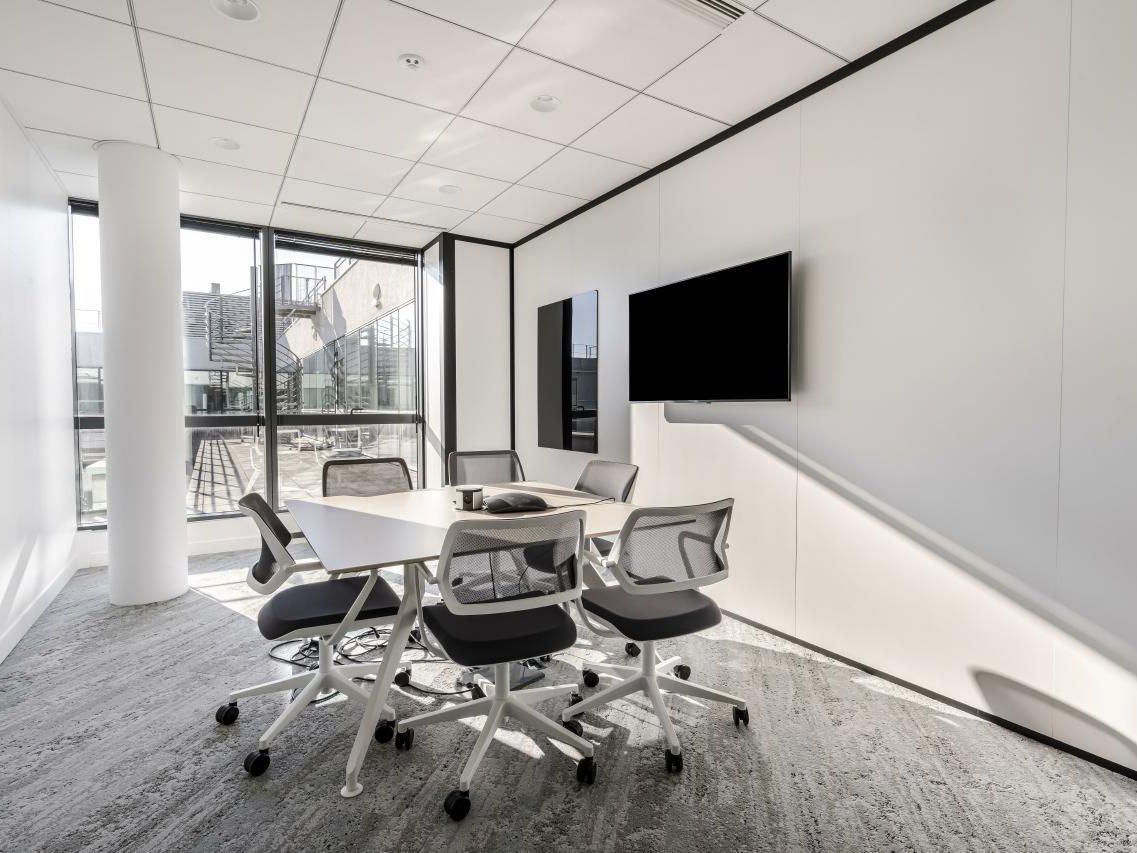 Location Bureaux 12566.9 m² non divisibles 93200 Saint-denis