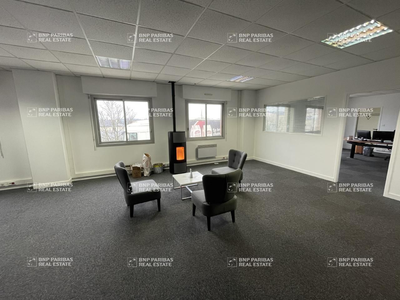 Location Activité 4600 m² non divisibles 35370 Argentré-du-plessis