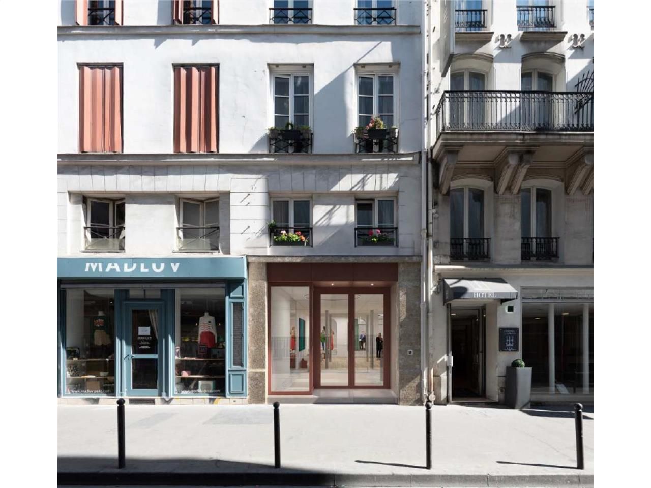 1138 m² pour ce bureaux en location à Paris