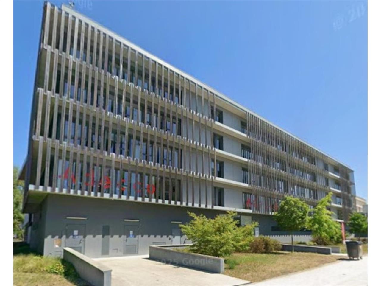 Location Bureaux 416 m² non divisibles 33520 Bruges