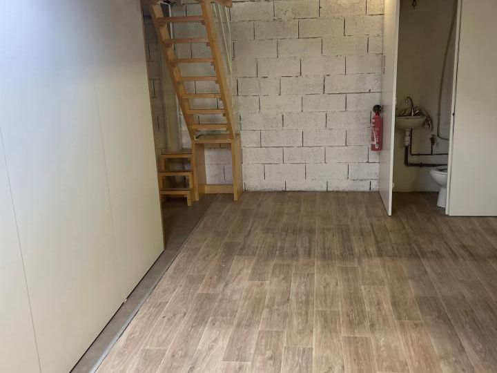 75 m² pour ce local commercial en location à Gassin