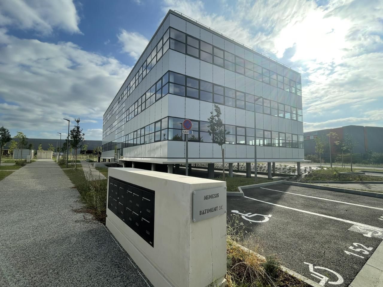 1265 m² pour ce bureaux en location à Toulouse