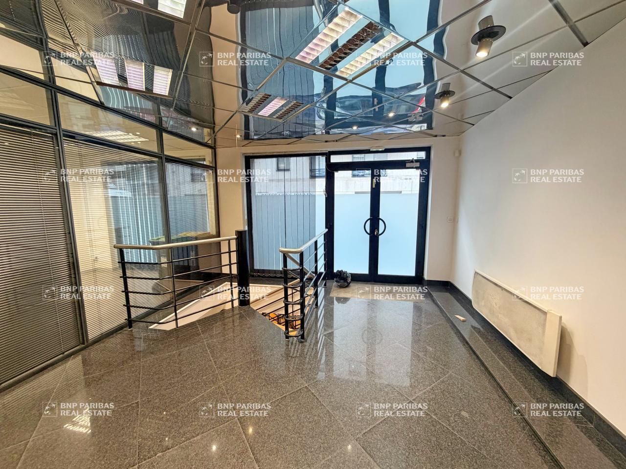 160.75 m² pour ce bureaux en vente à Paris