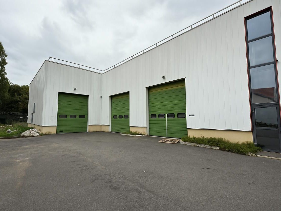 Location Activité 529 m² non divisibles 92320 Chatillon