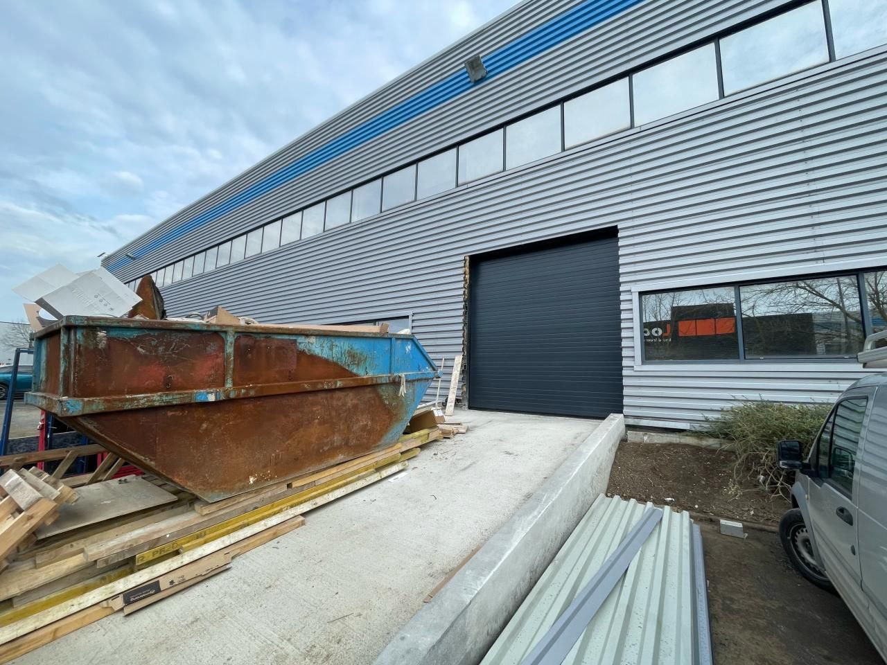 Location PME-PMI 947 m² non divisibles 95150 Taverny