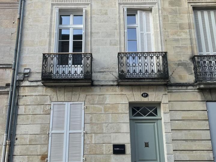 112.05 m² pour ce bureaux en vente à Bordeaux