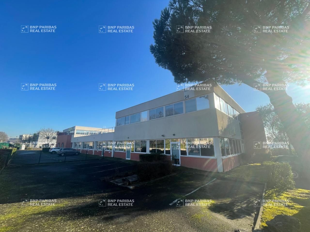 1515 m² pour ce bureaux en location à Toulouse