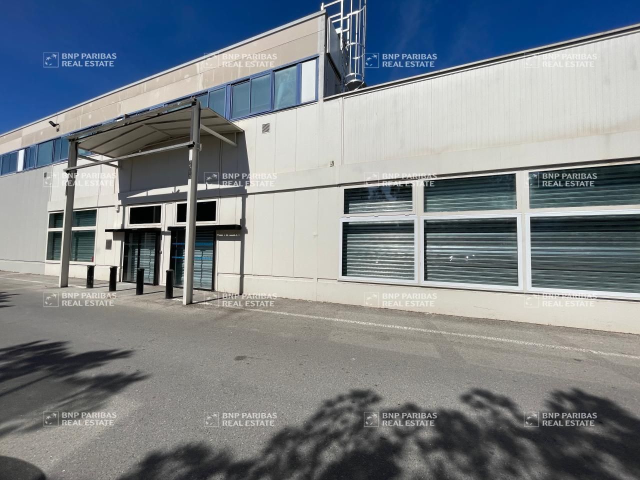 Location Activité 912 m² non divisibles 06130 Grasse