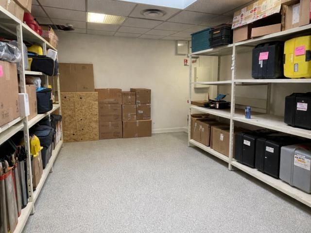 180 m² pour ce bureaux en location à Pessac