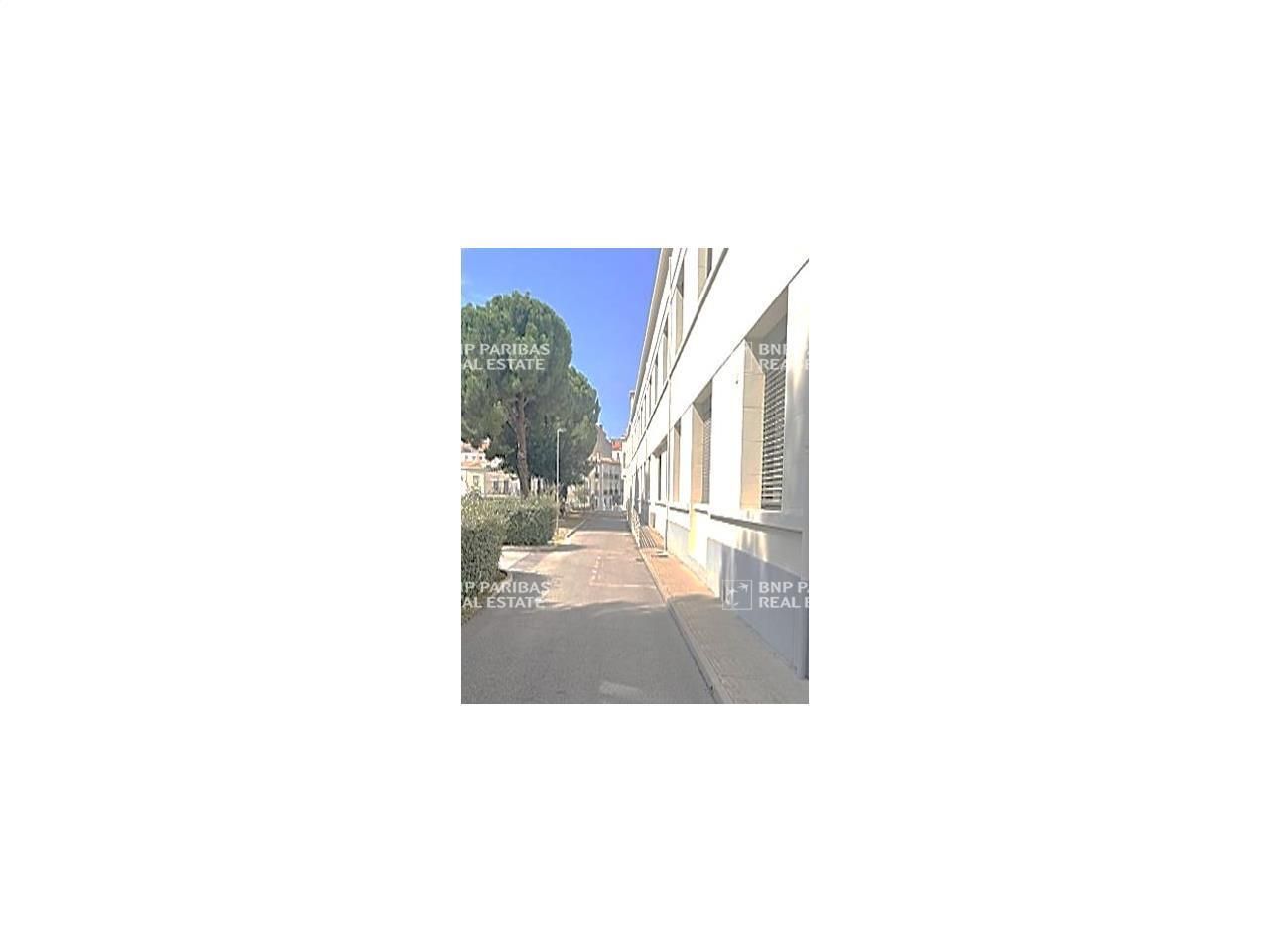 Vente Bureaux 3706.94 m² non divisibles 34000 Montpellier