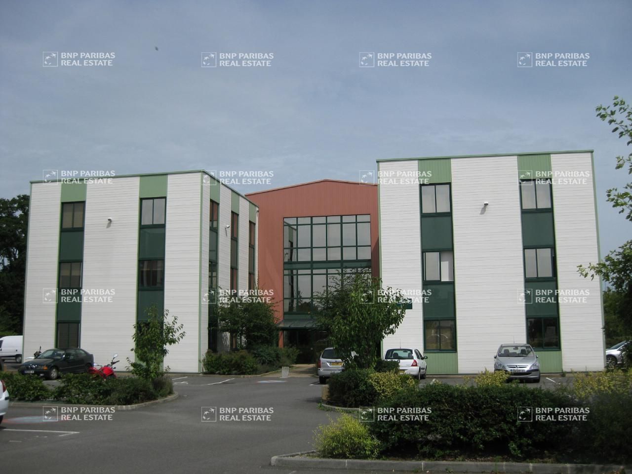 Location Bureaux 1022 m² divisibles 35770 Vern-sur-seiche