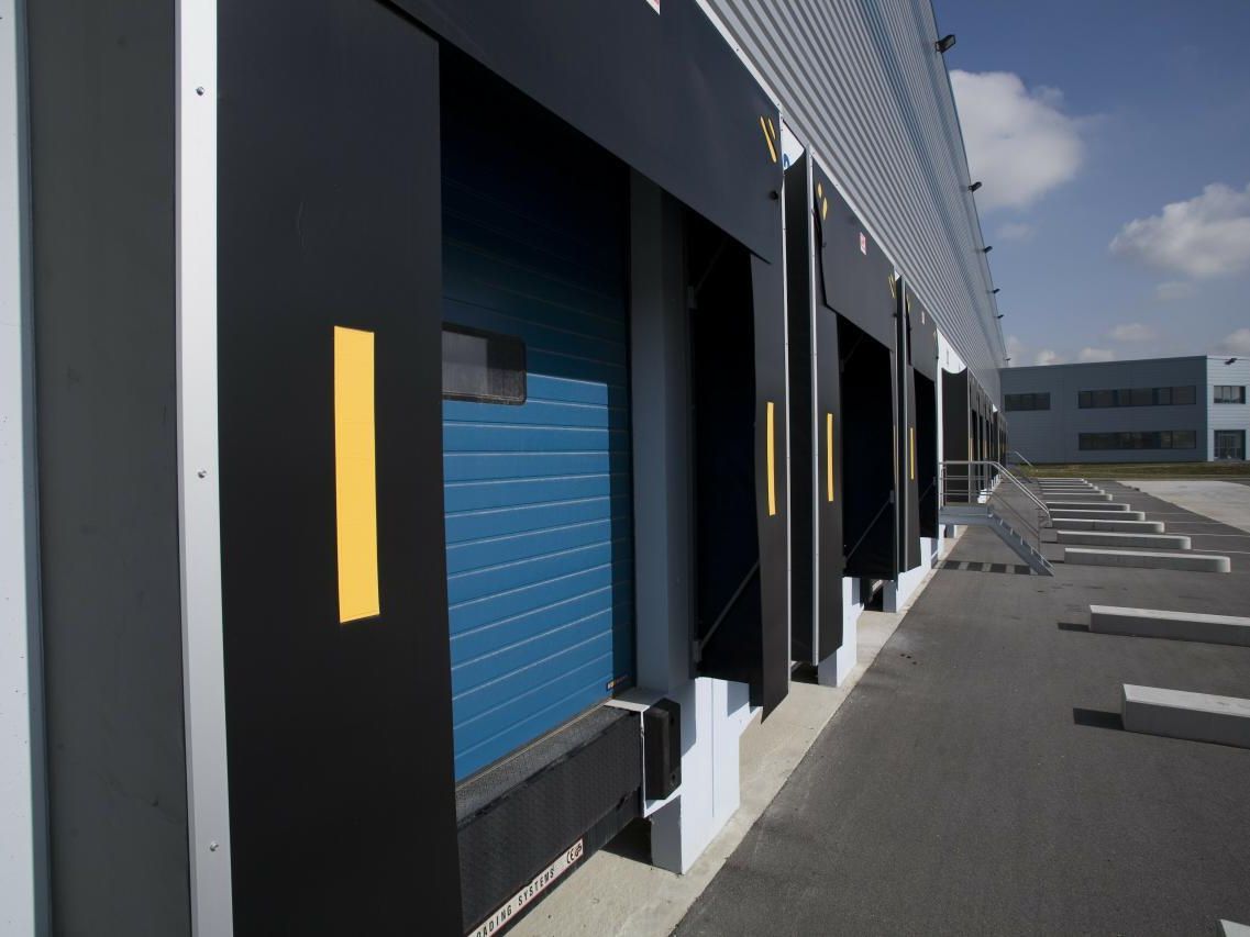 4058.77 m² pour ce activité en location à Puget-sur-argens