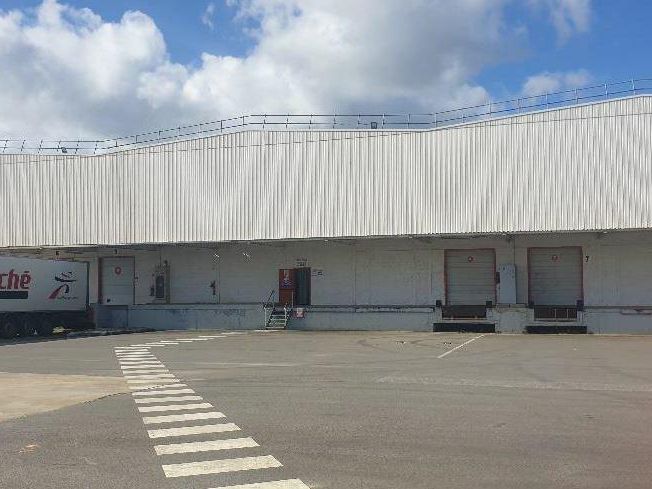 Location Entrepôts classe A 21170 m² non divisibles 35370 Argentré-du-plessis